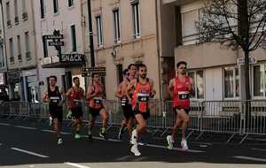 Tout Roanne Court