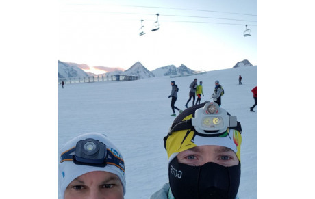 Les 2 Alpes night snow trail